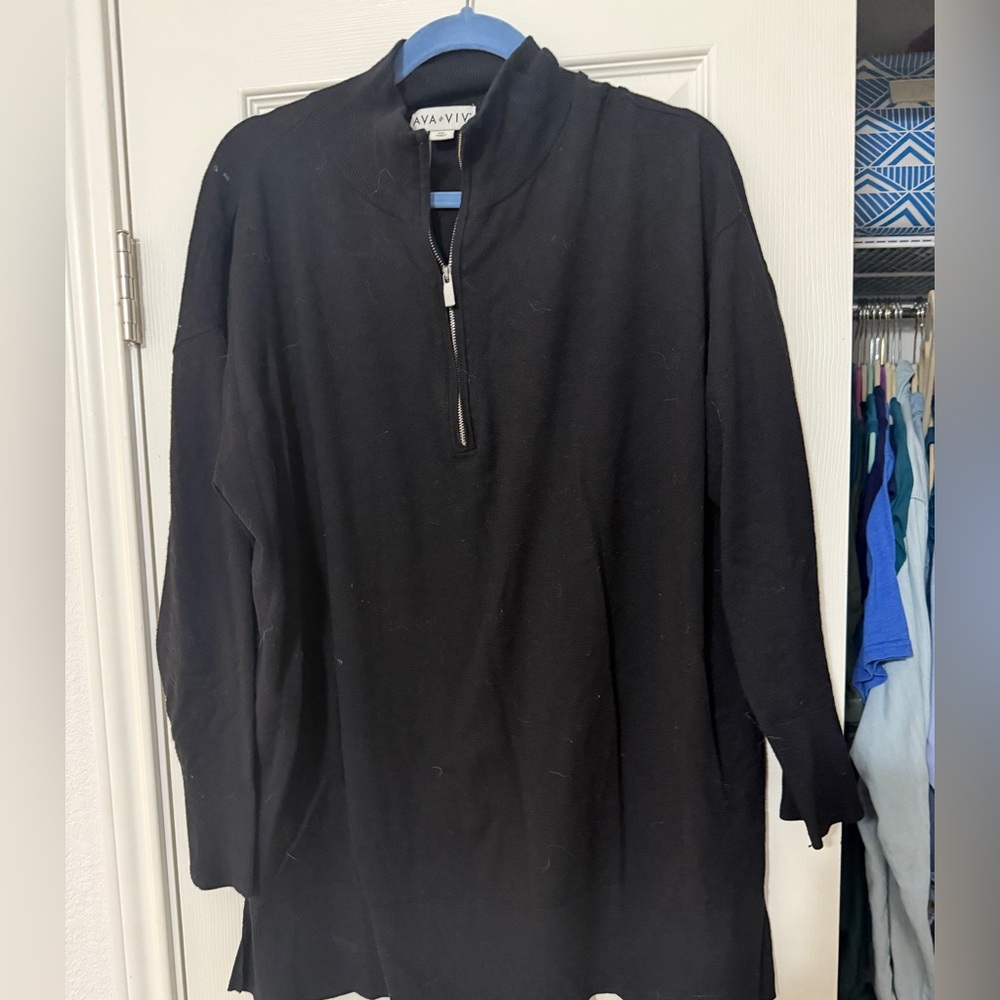 Black Quarter-Zip Pullover
